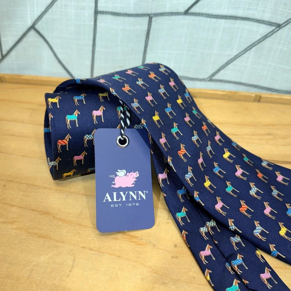 Alynn Silk‎ Necktie One Size Navy Blue Horse Blankets Equestrian Print NWT
